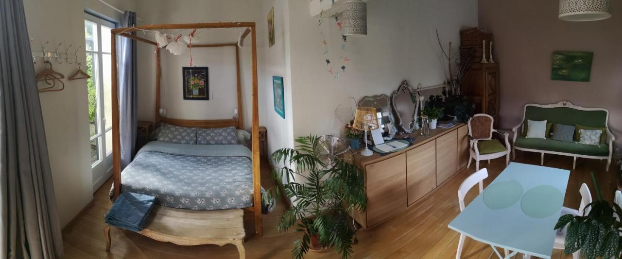 טרואה Chambre En Ville Dans Un Esprit Campagne מראה חיצוני תמונה